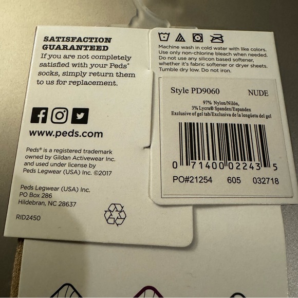 Peds 3 Pair Ultra Low Gel Tab Nude Liners Nylon Lycra Extended Size 8-12 Shoe - Picture 4 of 5